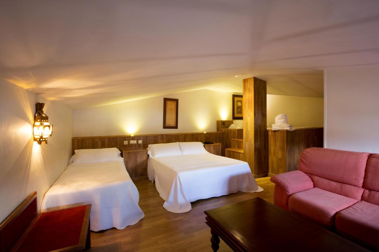 Hotel Boutique Reina Mora Granada Exteriör bild