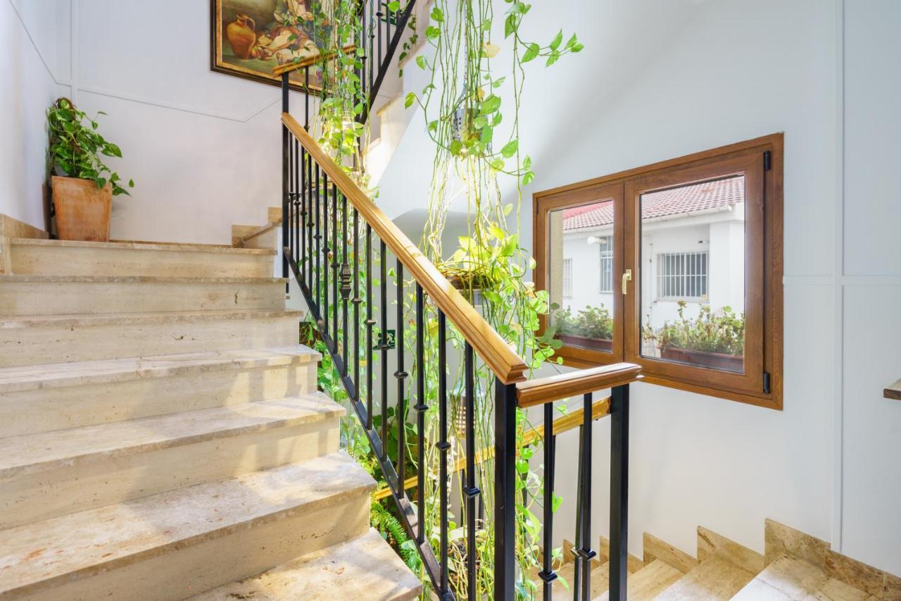 Hotel Boutique Reina Mora Granada Exteriör bild